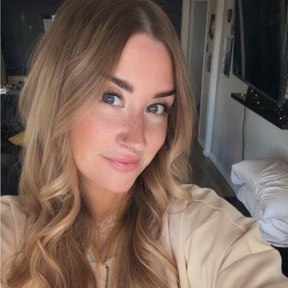 Meet your Posher, AJ